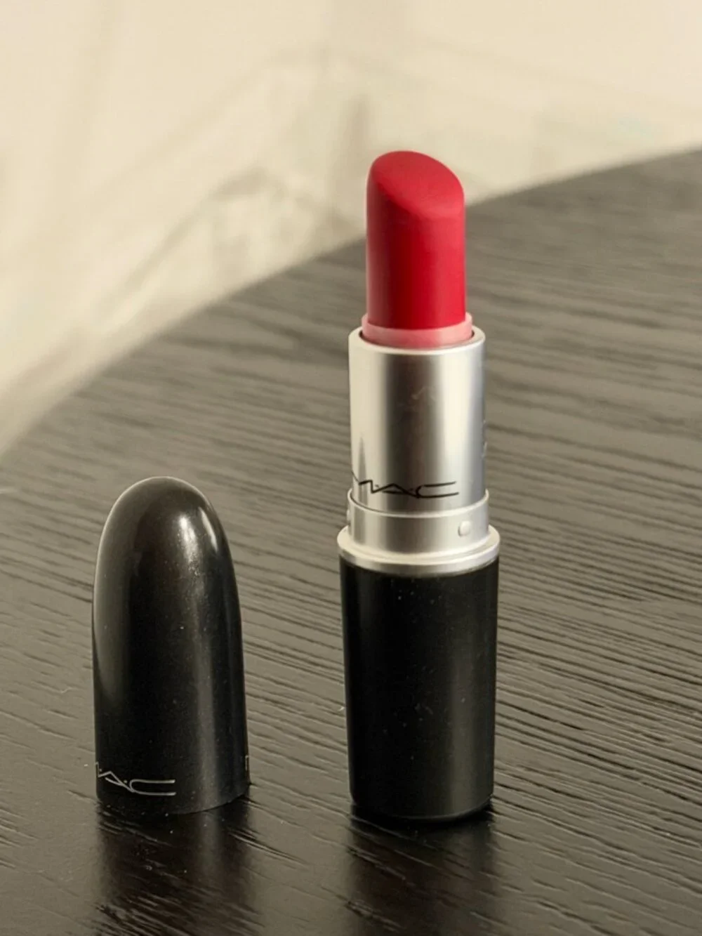 MAC Cosmetics Ruby Woo 💄 Retro Matte Lipstick